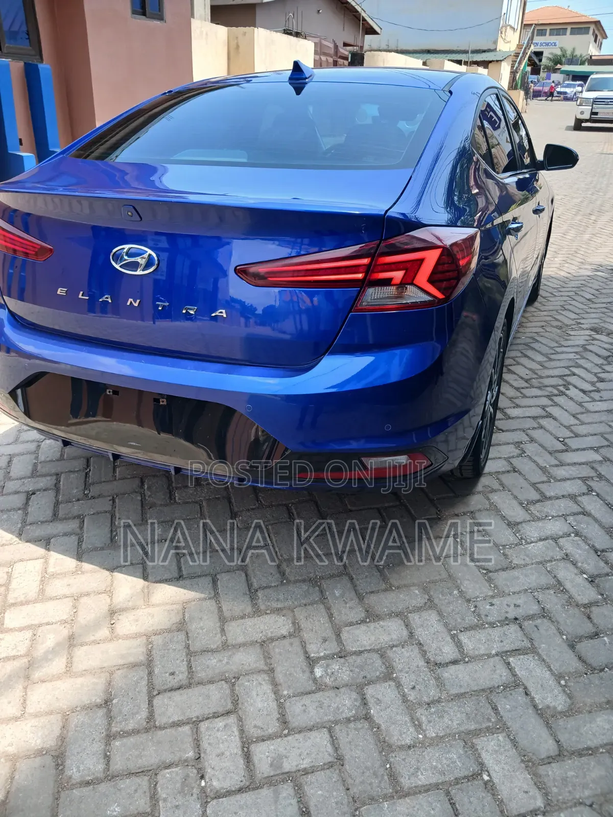Hyundai Elantra Limited 2020 Blue