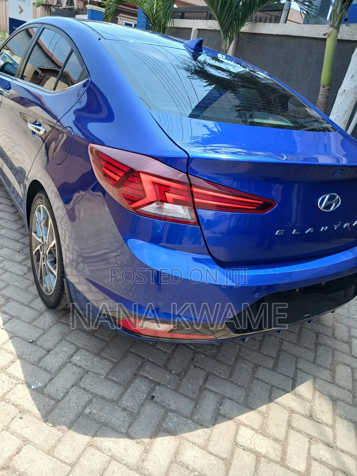 Hyundai Elantra Limited 2020 Blue