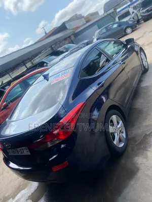 Hyundai Elantra GLS Sedan FWD (1.8L 4cyl 6A) 2013 Blue