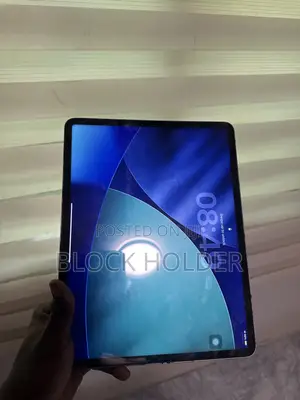 Apple iPad Pro 12.9 (2022) 128 GB Silver