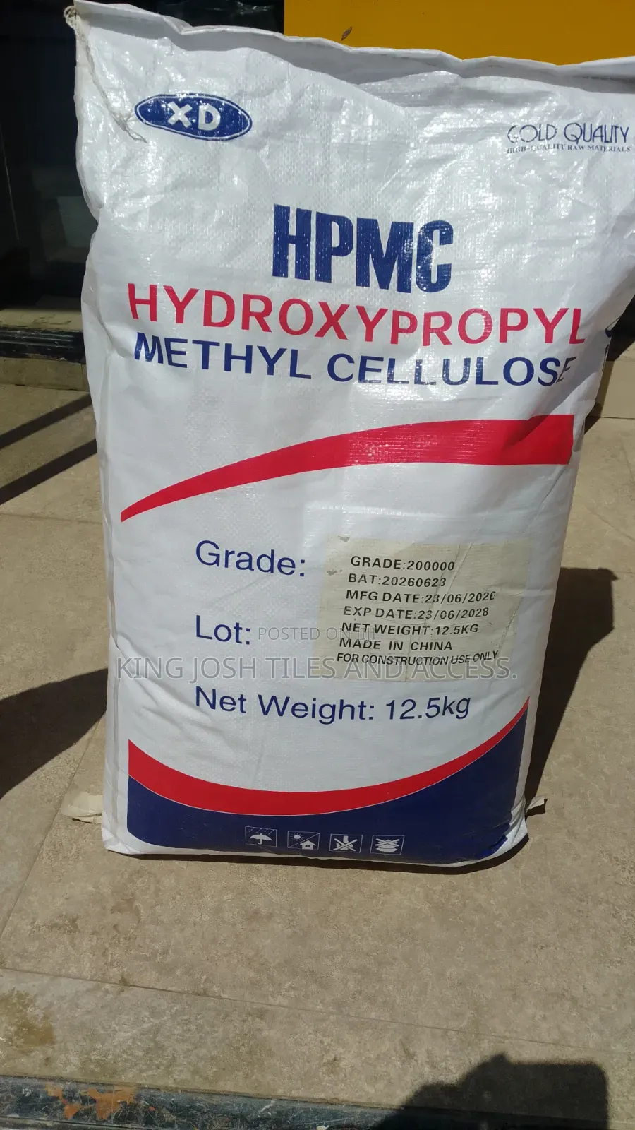 Tiles Chemical - Half Bag (12.5Kg)
