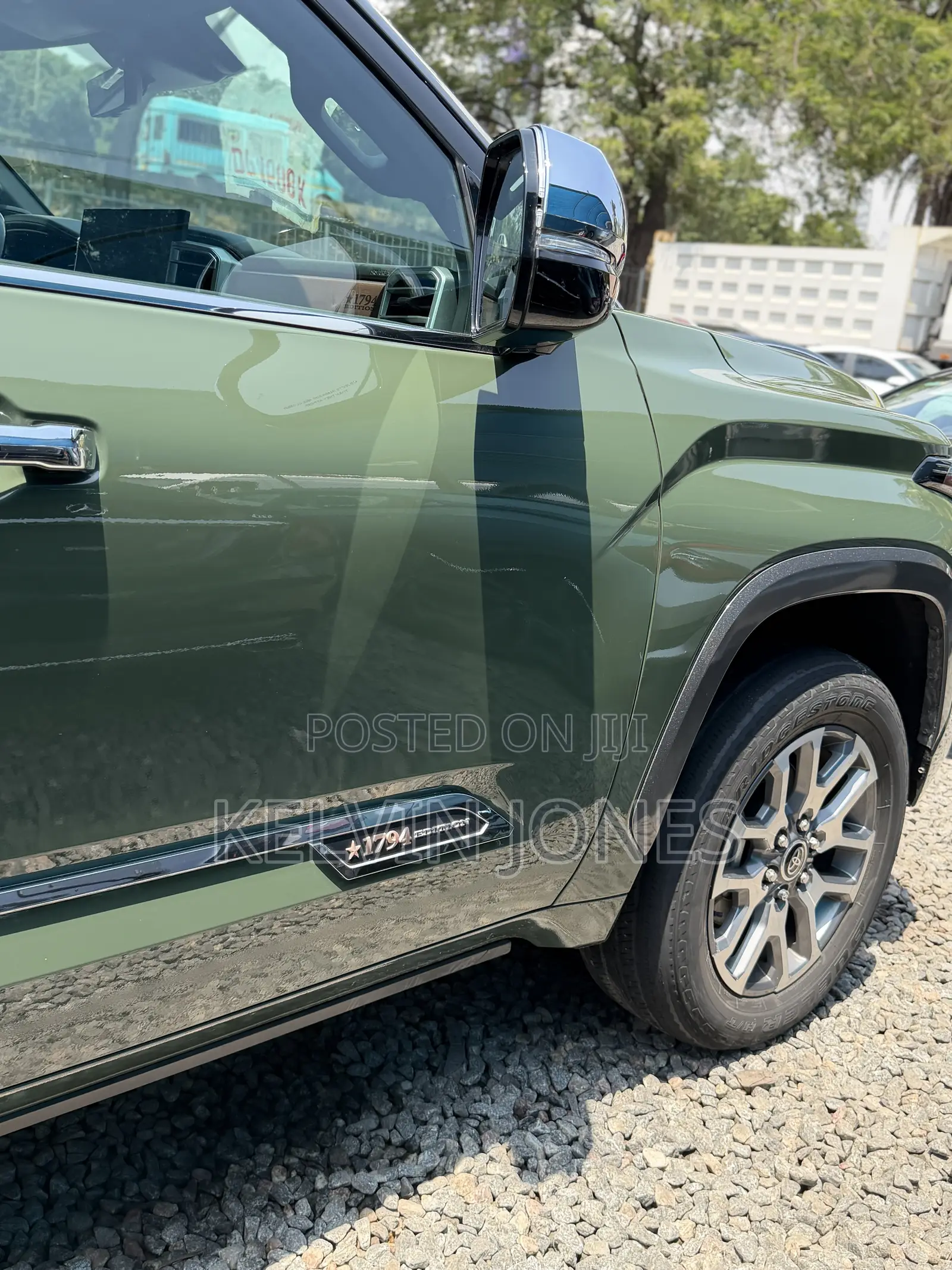 Toyota Tundra 1794 Edition CrewMax 5.5' Bed 2023 Green