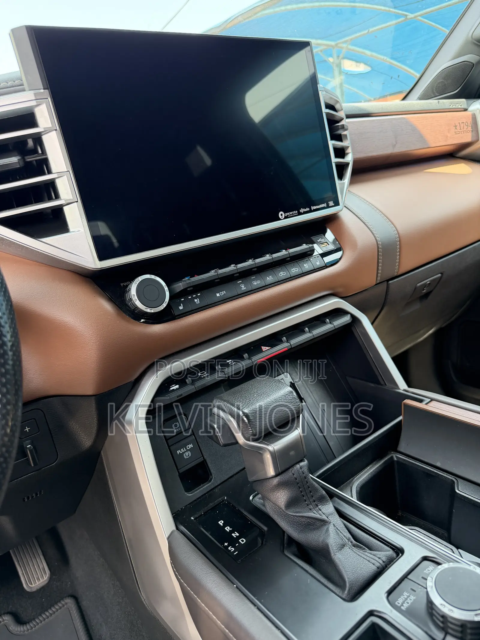 Toyota Tundra 1794 Edition CrewMax 5.5' Bed 2023 Green