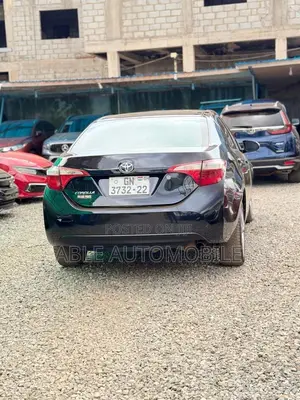 Toyota Corolla LE 4dr Sedan (1.8L 4cyl CVT) 2016 Black