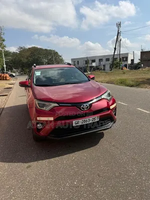 Toyota RAV4 2017 Red