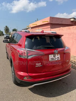 Toyota RAV4 2017 Red