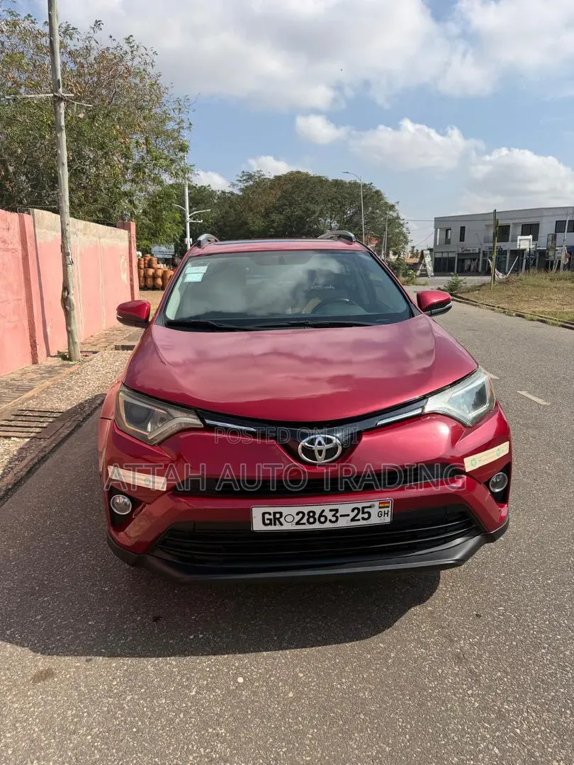 Toyota RAV4 2017 Red