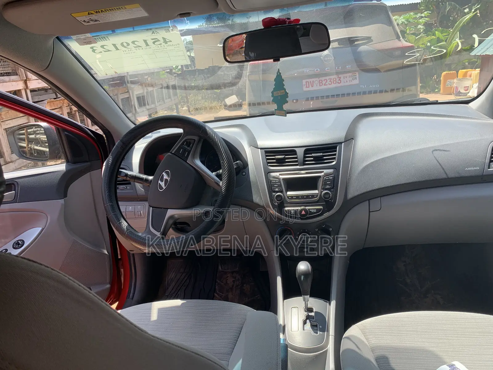Hyundai Accent SE Hatchback 2016 Red