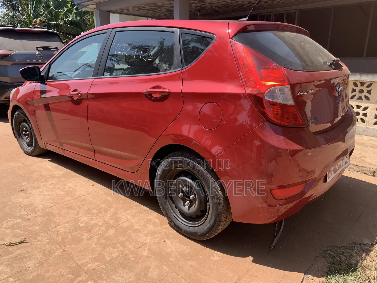 Hyundai Accent SE Hatchback 2016 Red