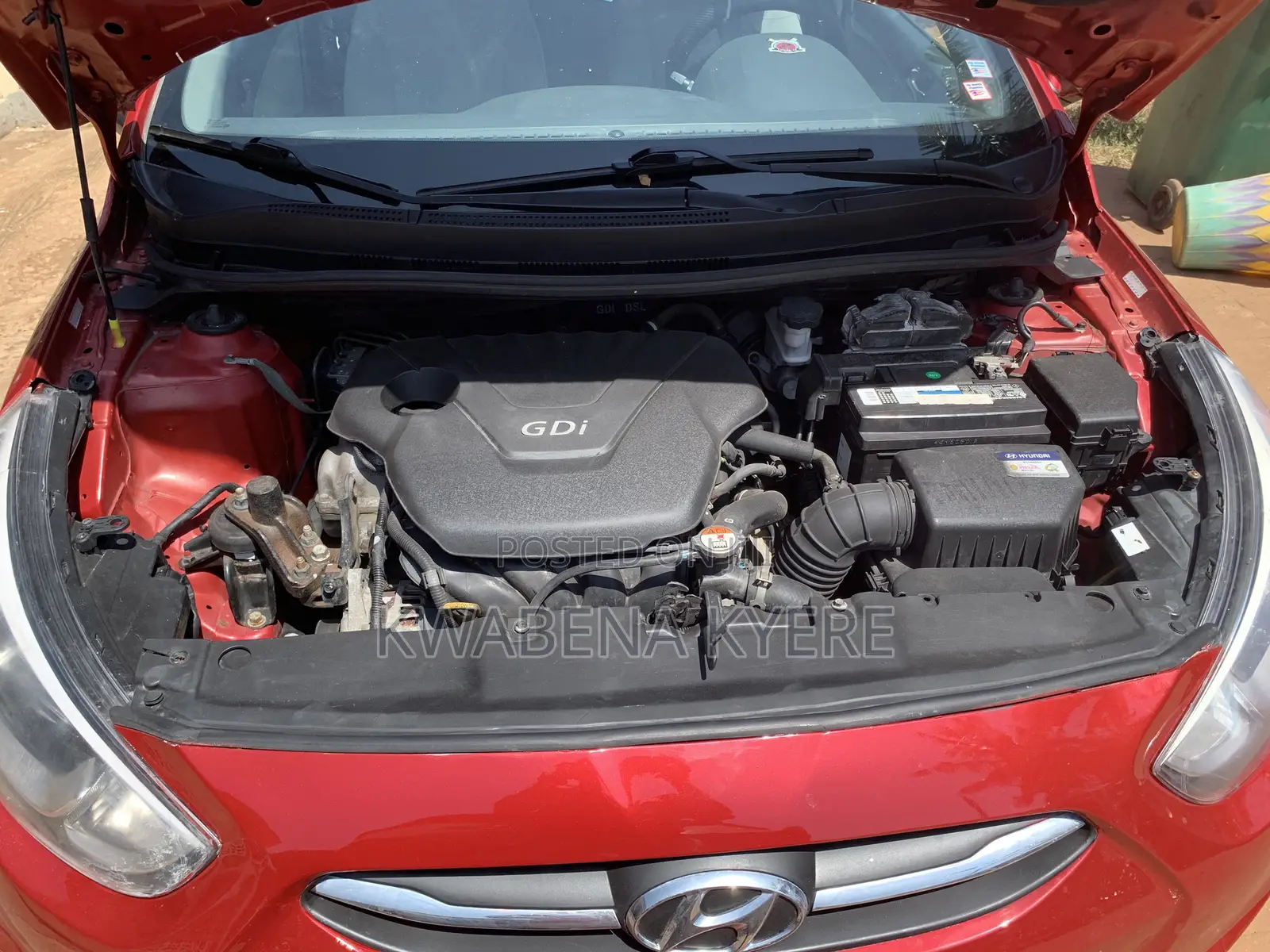 Hyundai Accent SE Hatchback 2016 Red