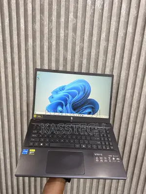 Laptop Acer Nitro V 15 16GB Intel Core i5 SSD 512GB