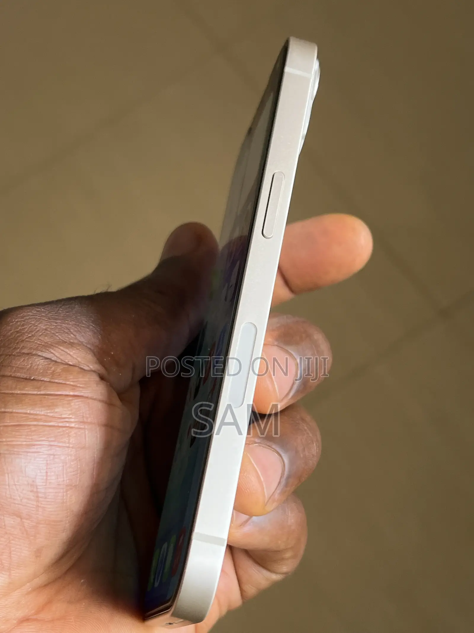 Apple iPhone 13 128 GB White