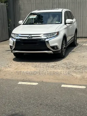 Mitsubishi Outlander SEL AWC 2017 White