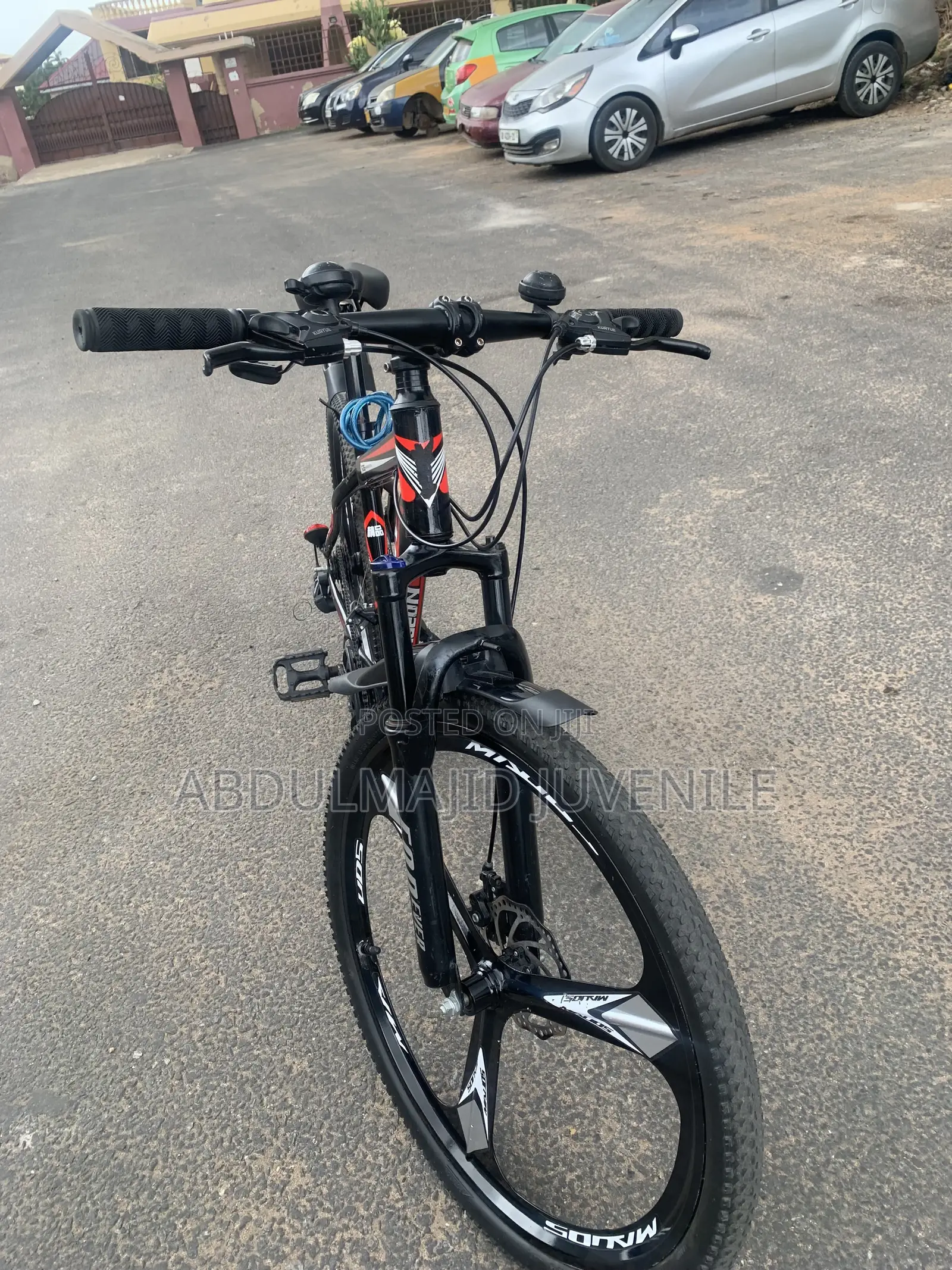 Uk Slightly Use Pigeon Bike for Both Adult and Kids Can Use Very Neat