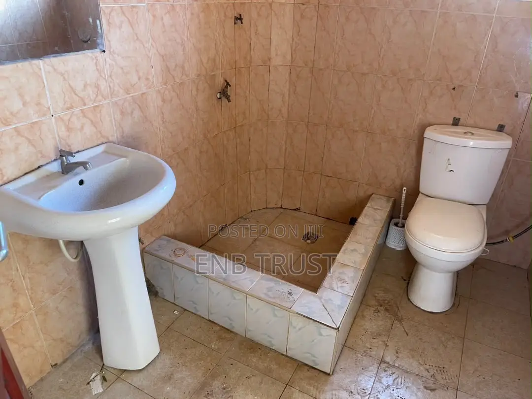 1bdrm Apartment in Tantra, Ola Achool Area for rent