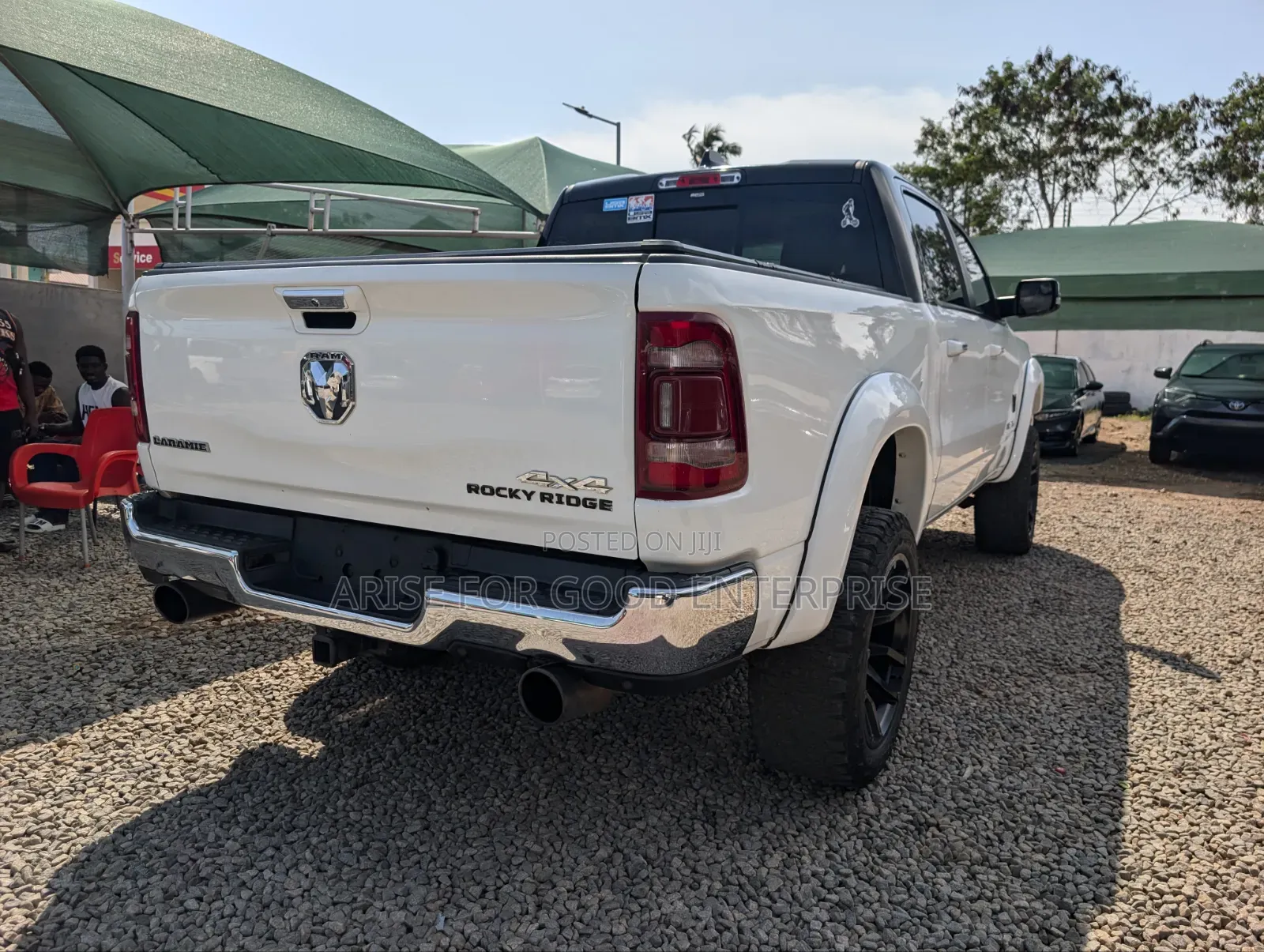 RAM 1500 2022 White