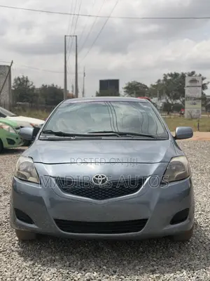 Toyota Yaris 1.3 2006 Blue