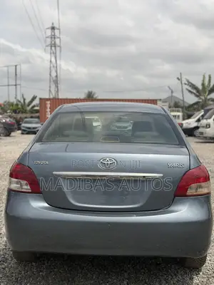 Toyota Yaris 1.3 2006 Blue