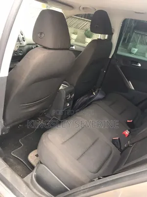 Volkswagen Tiguan S 2010 Gray