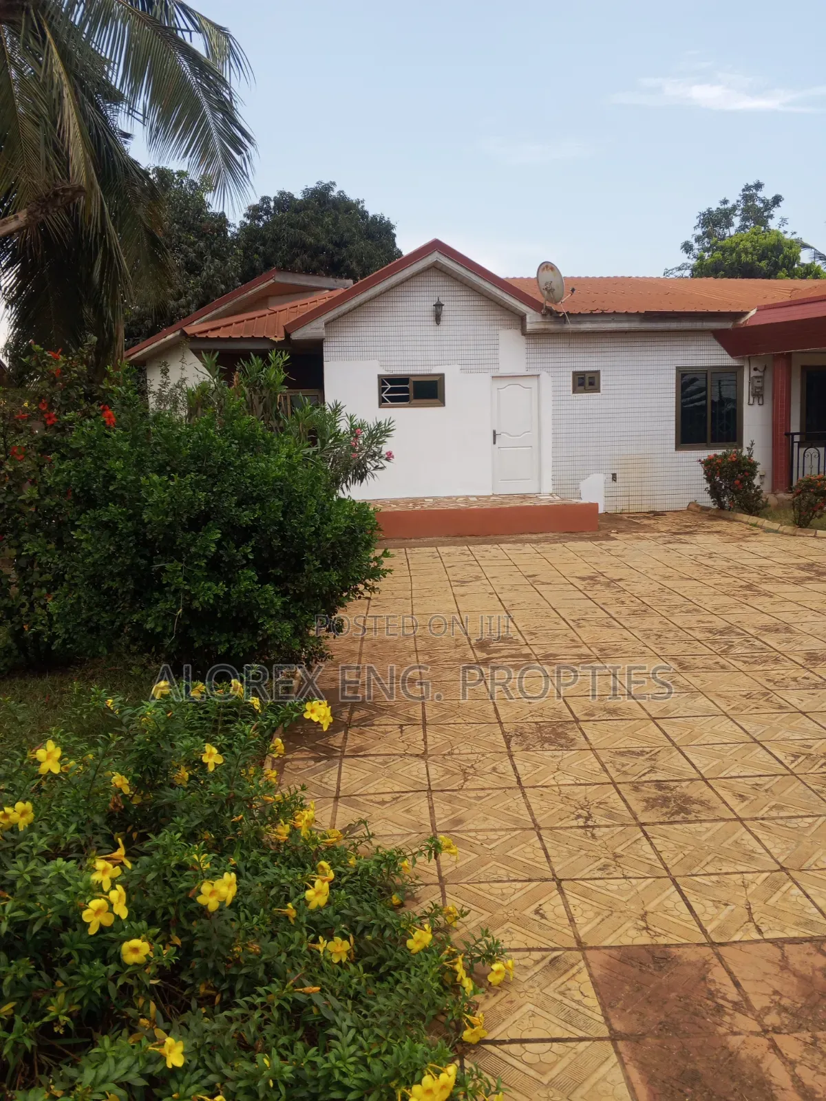 2bdrm Apartment in Amanfro, Frafraha for rent