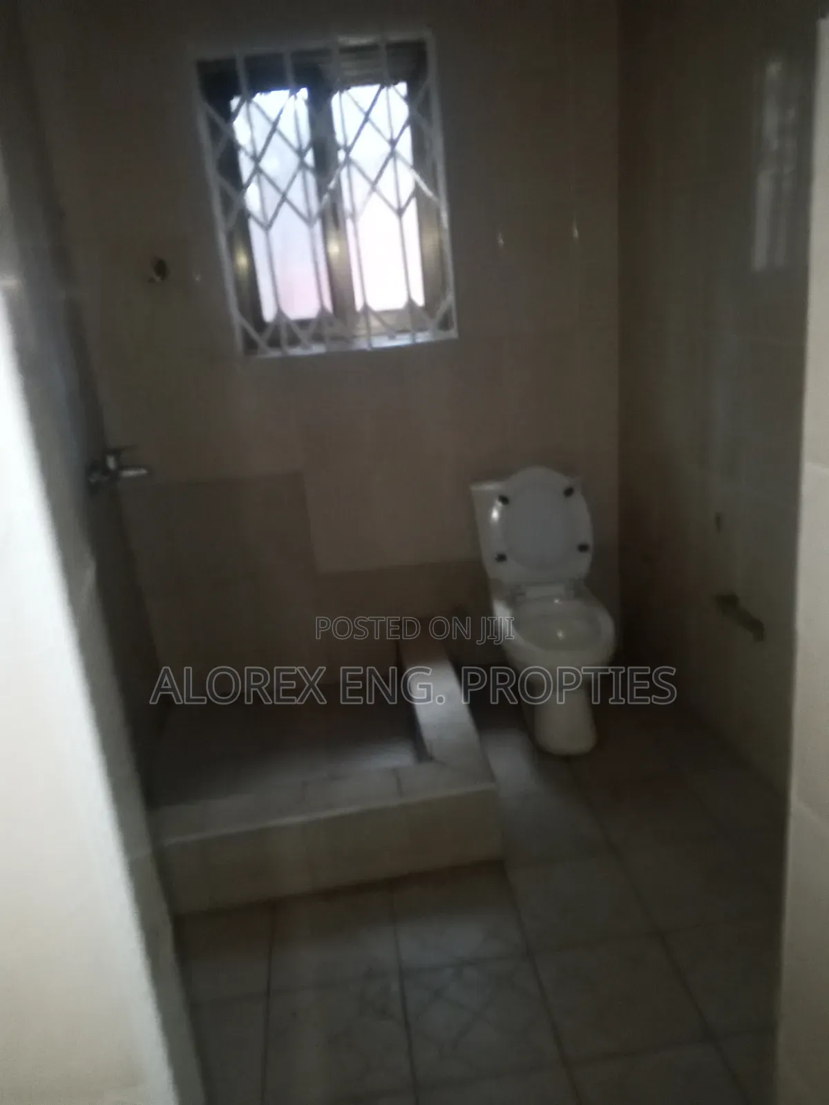 2bdrm Apartment in Amanfro, Frafraha for rent