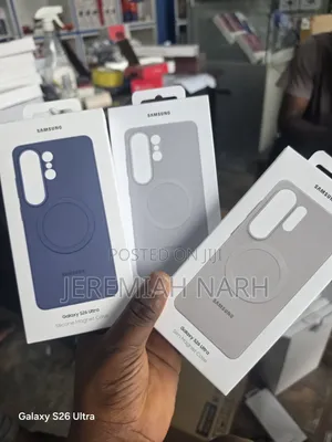 Original Samsung Galaxy S26 Ultra Silicone Magnetic Case