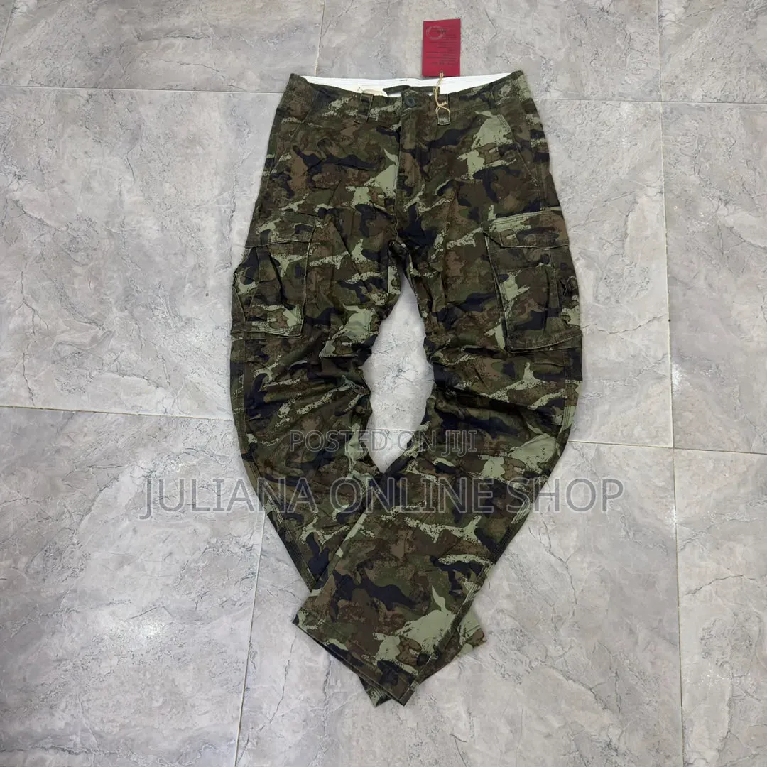 Men Cargo Side Pocket Trousers