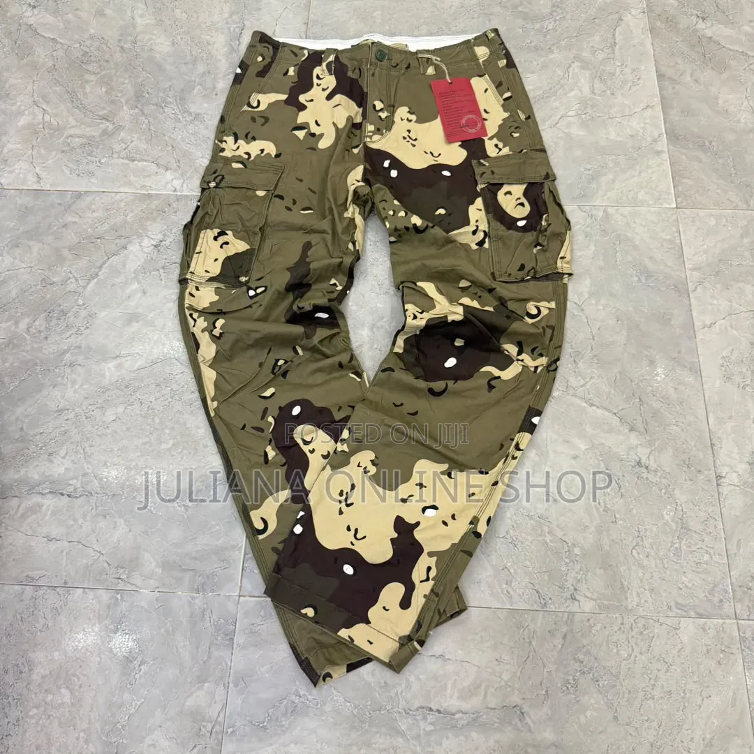 Men Cargo Side Pocket Trousers
