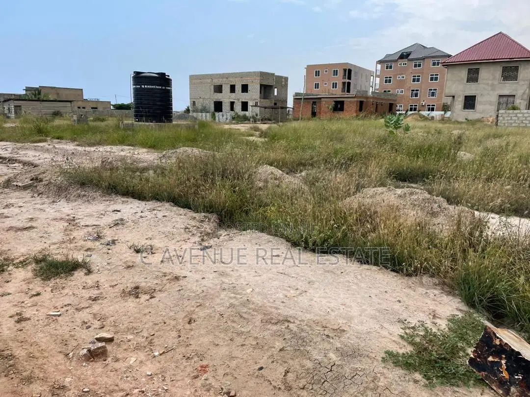 Think Long-Term. Choose Your Land Carefully.