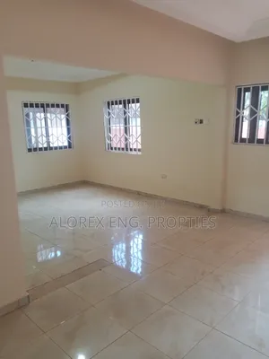 2bdrm Apartment in Adenta Amanfro, Frafraha for rent