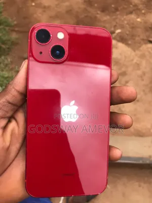 Apple iPhone 13 128 GB Red