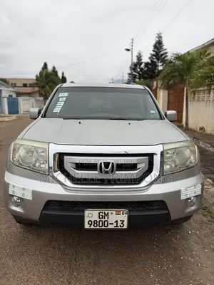 Honda Pilot 2012 Silver