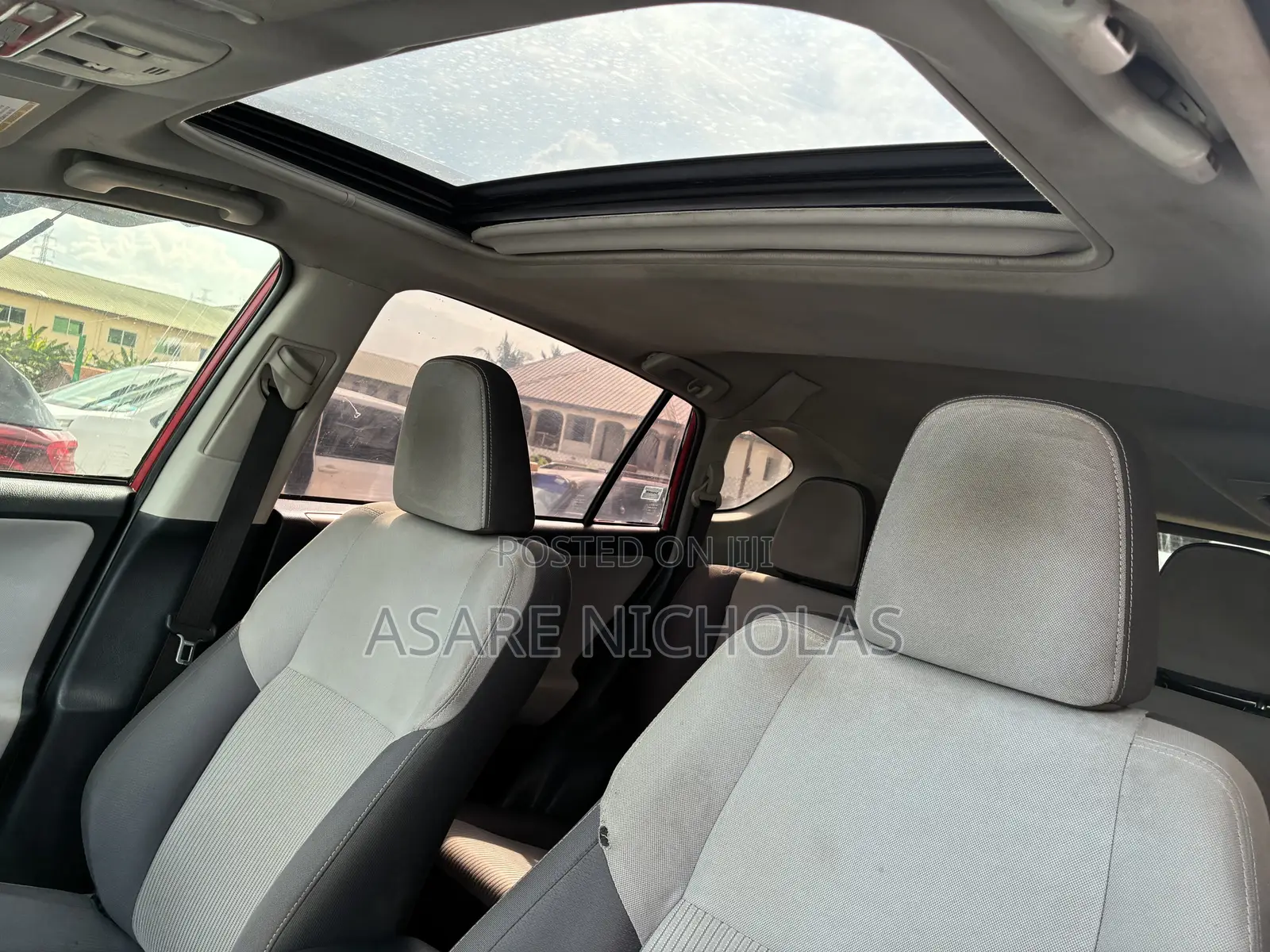 Toyota RAV4 2016