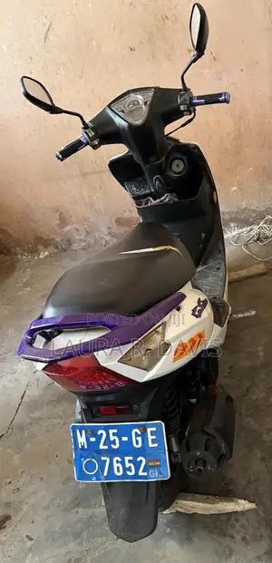 Kymco 2016 White