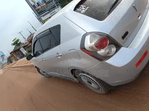 Pontiac Vibe 2010 Silver