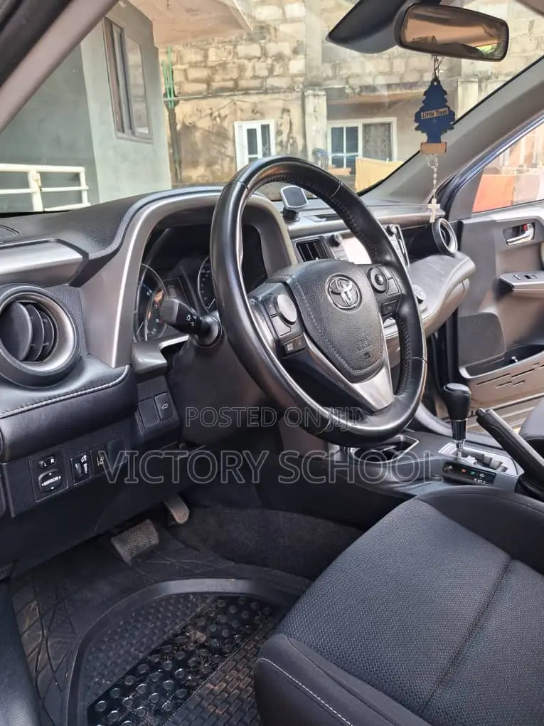 Toyota RAV4 2018