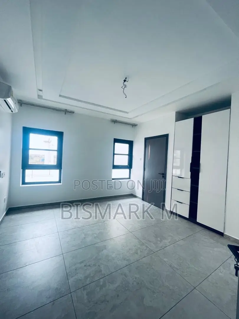 3bdrm House in East Legon for rent