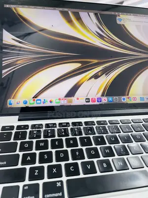 Laptop Apple MacBook Pro 2015 8GB Intel Core i5 SSD 256GB