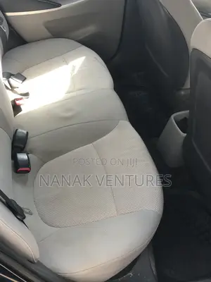 Hyundai Accent GLS 2013 Blue