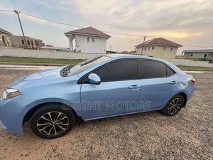 Toyota Corolla LE Eco 4dr Sedan (1.8L 4cyl CVT) 2016 Blue