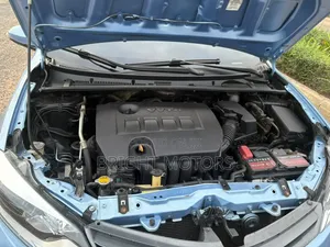 Toyota Corolla LE Eco 4dr Sedan (1.8L 4cyl CVT) 2016 Blue