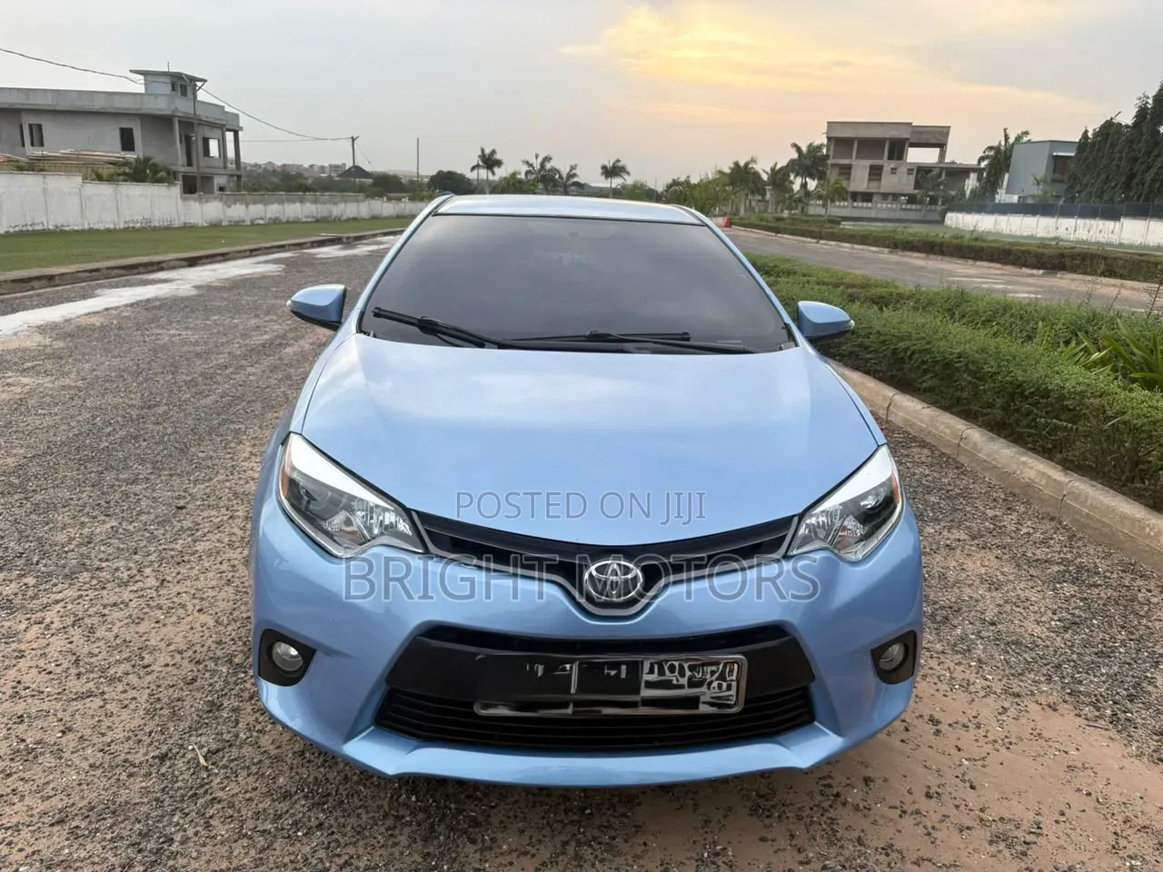 Toyota Corolla LE Eco 4dr Sedan (1.8L 4cyl CVT) 2016 Blue