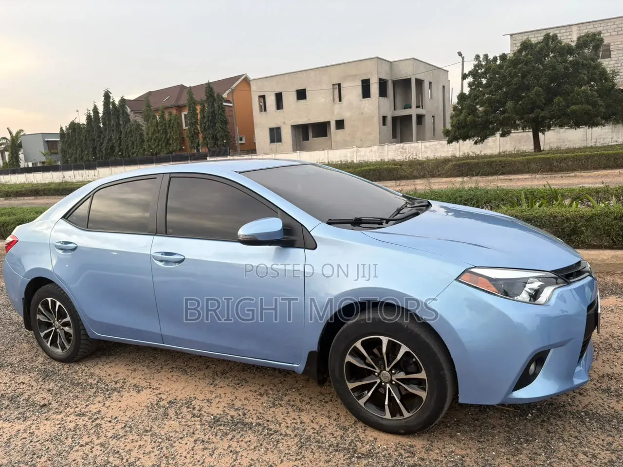 Toyota Corolla LE Eco 4dr Sedan (1.8L 4cyl CVT) 2016 Blue