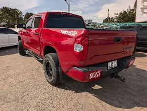 Toyota Tundra SR5 5.7L V8 w/FFV 4x4 Double Cab 6.6 ft. box 145.7 in. WB