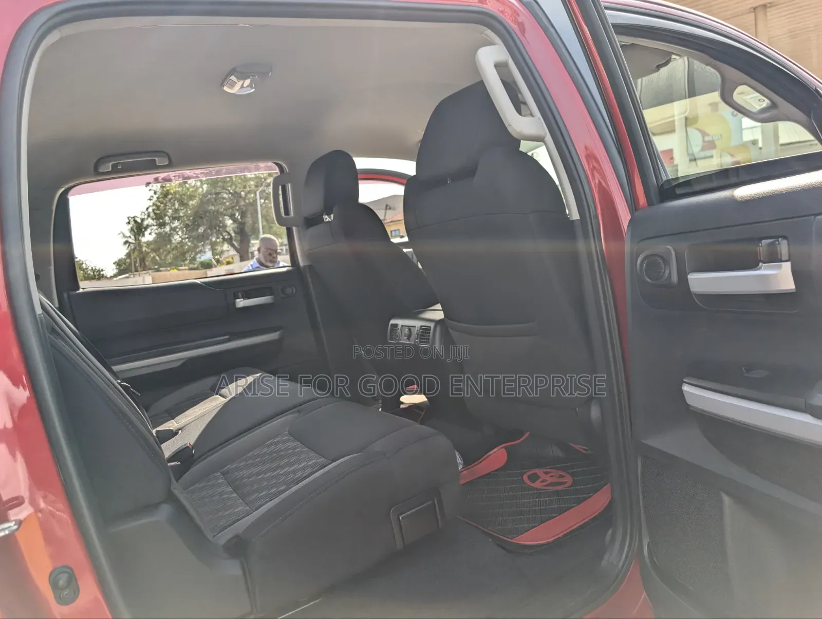 Toyota Tundra SR5 5.7L V8 w/FFV 4x4 Double Cab 6.6 ft. box 145.7 in. WB