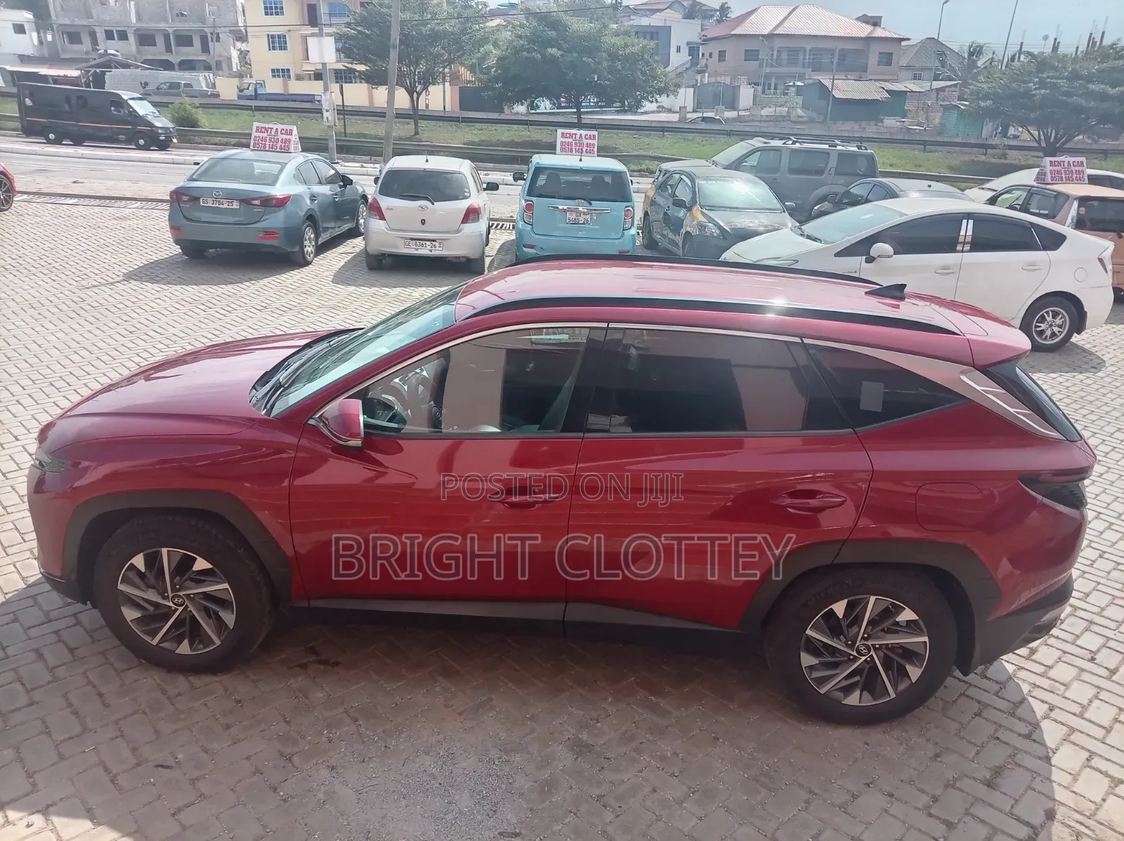 Hyundai Tucson 2022 Red