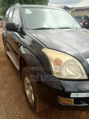 Toyota Land Cruiser Prado 2012 Black