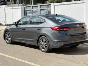 Hyundai Elantra SE 2018 Gray