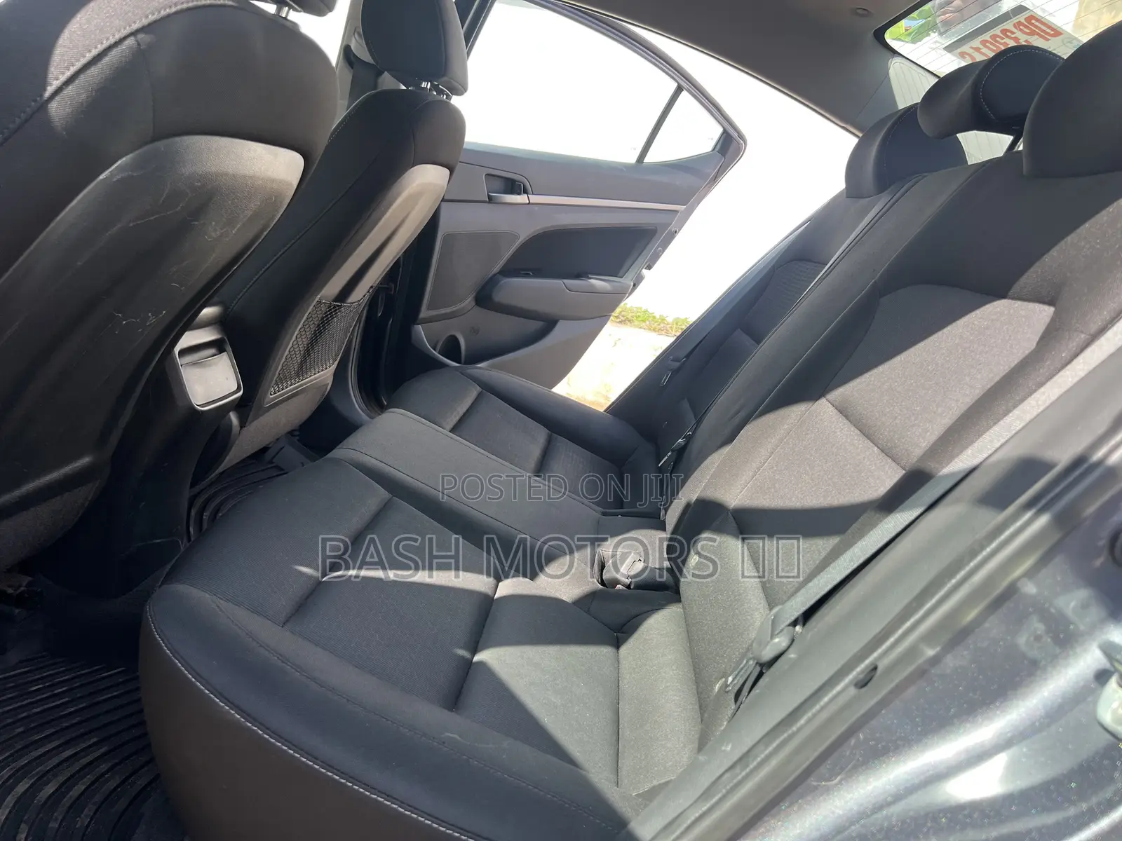 Hyundai Elantra SE 2018 Gray