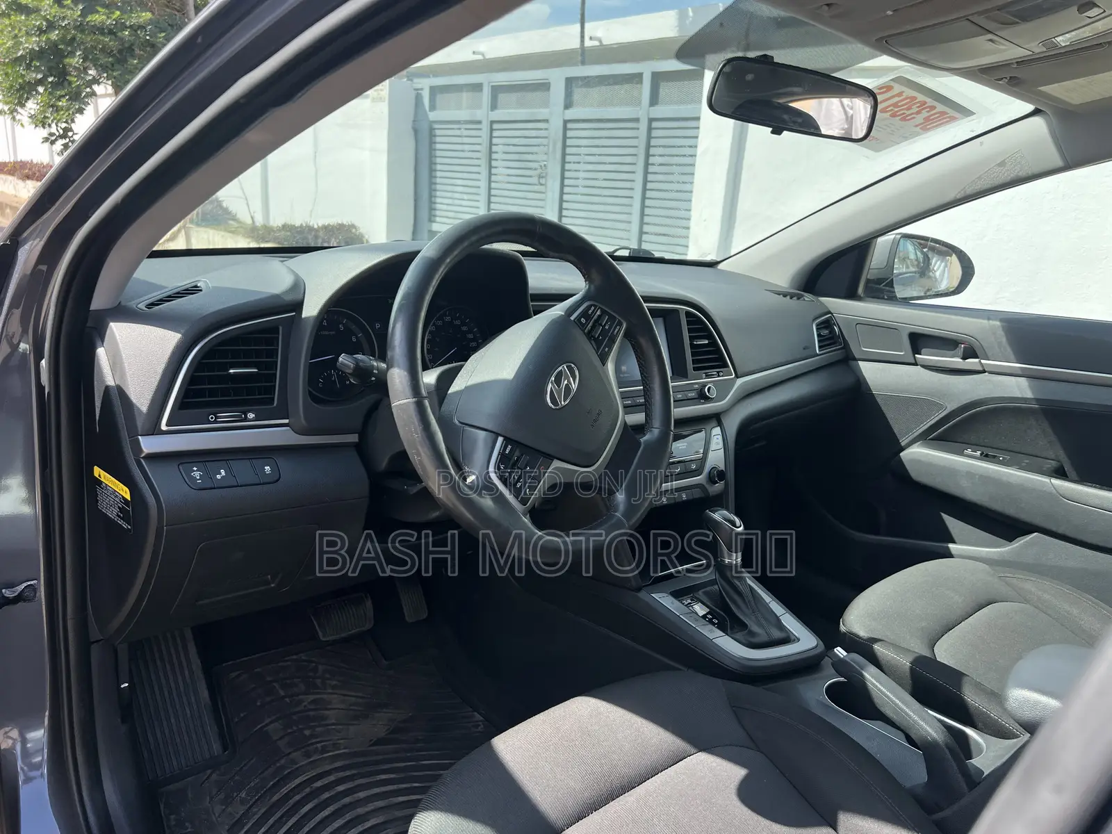 Hyundai Elantra SE 2018 Gray